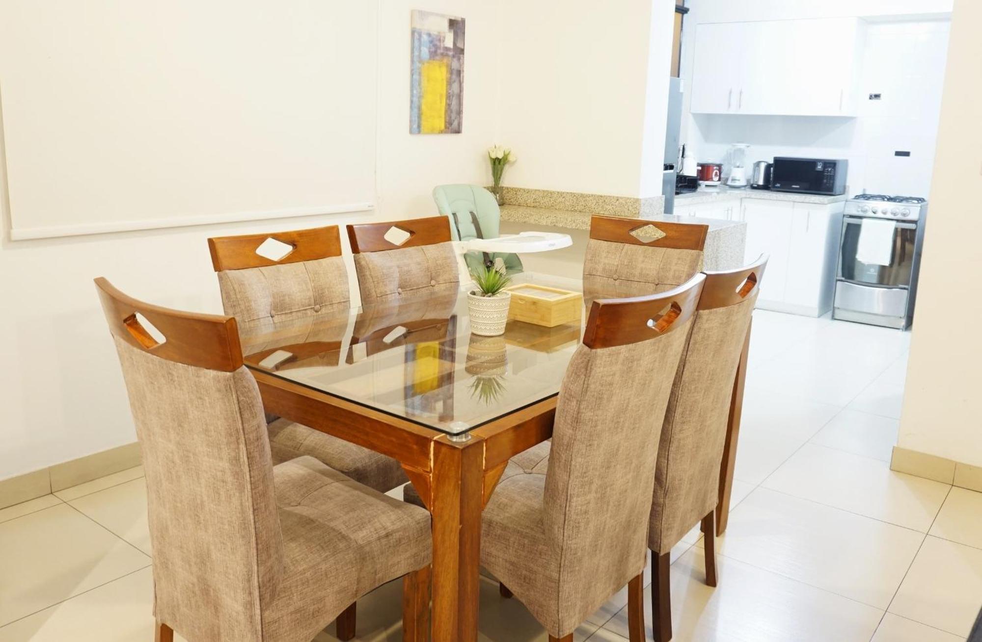 Apartamentos Privados Lima Airport Peru Bagian luar foto