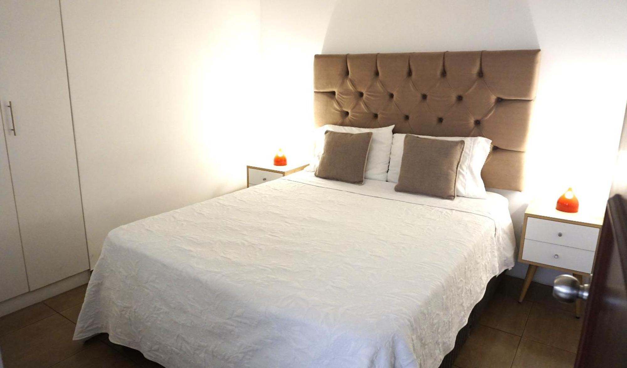 Apartamentos Privados Lima Airport Peru Bagian luar foto
